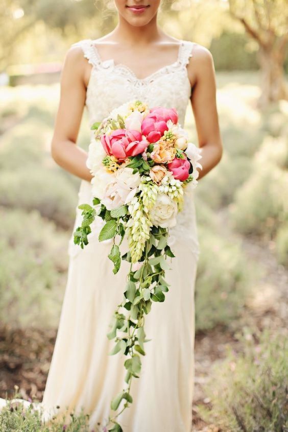 Bouquet mariage cascade